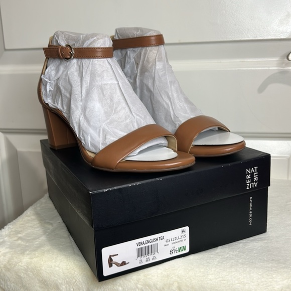 New! Naturalizer Vera Sandal English Tea - Picture 2 of 15